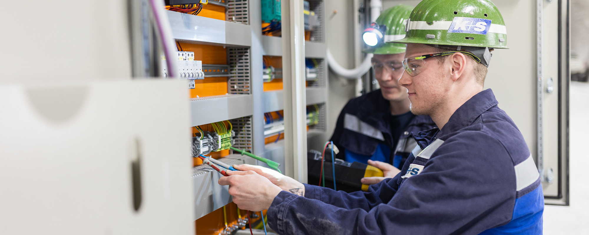 Elektroniker:in / Elektriker:in für Automatisierungs-/Betriebstechnik - gern auch als Berufseinsteiger:in (m|w|d)