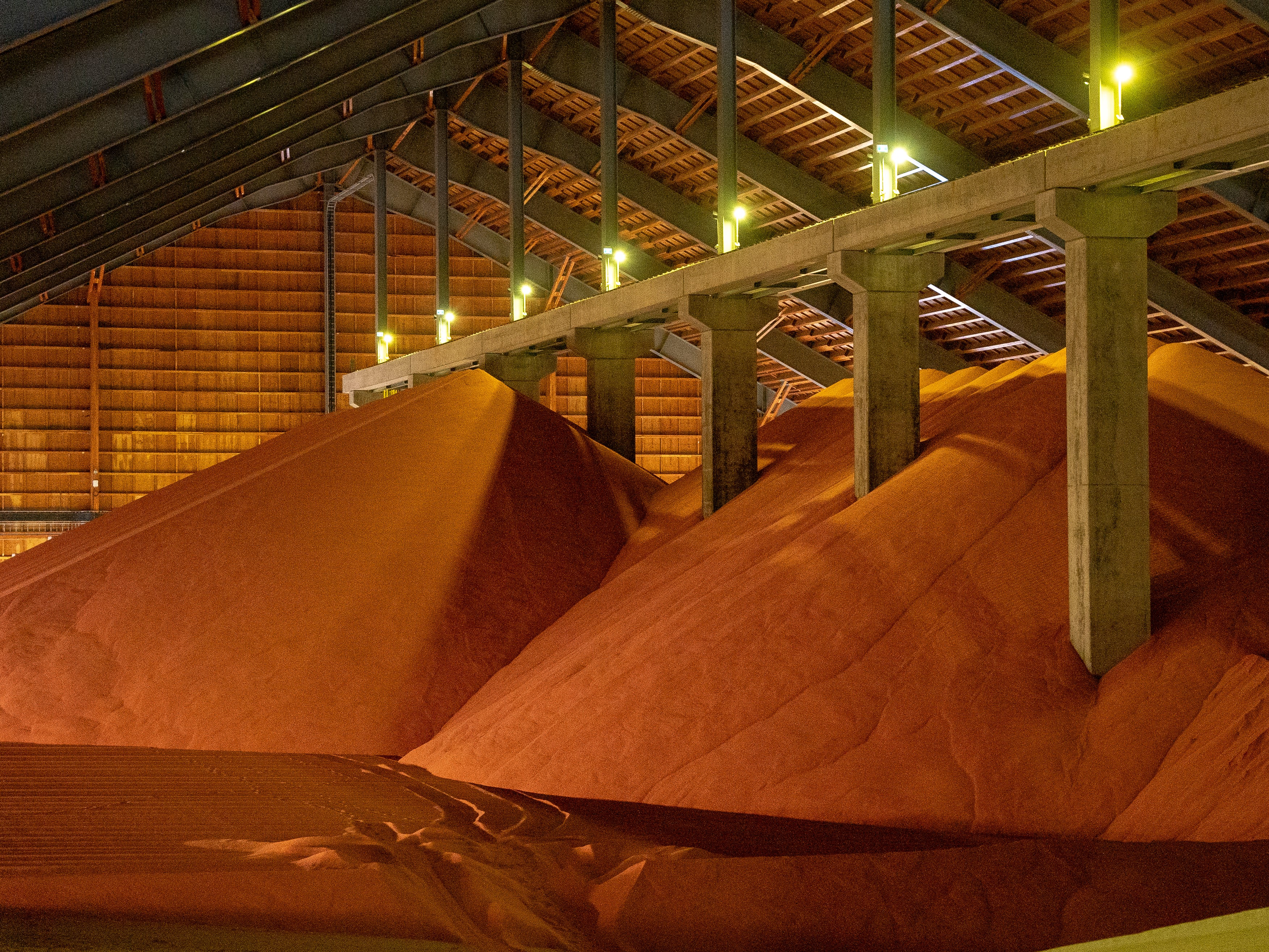 From freight train to vessel: How Canadian potash is transshipped | K+S ...