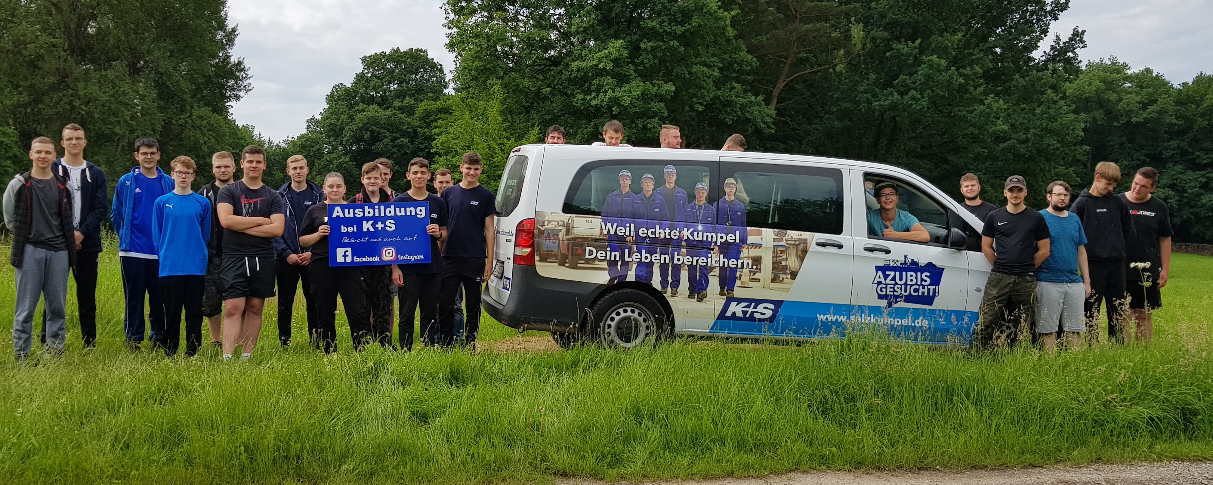 Die Stimmung ist super, dann auf ins Grüne!